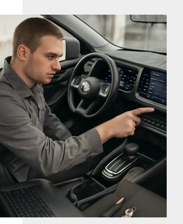 Русификация автомобиля Nissan N7 под ключ в Алейске официально